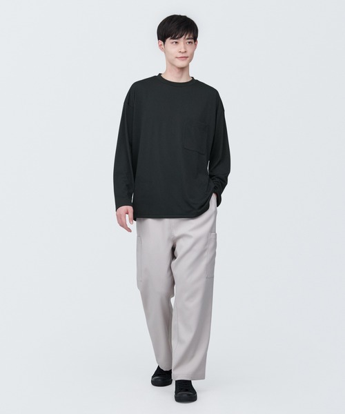 無印良品(ムジルシリョウヒン)の「汚れが落ちやすい吸汗速乾クルーネック長袖Tシャツ(Tシャツ/カットソー・メンズ・ネイビー/ブラック/グレー/オフホワイト・M/S/XS/XL/L)」の22枚目の写真