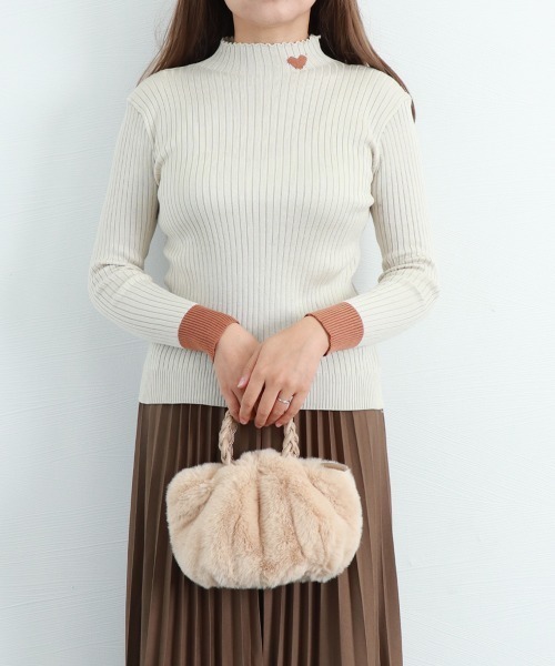 Miniministore(ミニミニストア)の「ニットトップス プチハイネック 配色(ニット/セーター・レディース・ホワイト/ベージュ/ブルー/ブラック・FREE)」の20枚目の写真