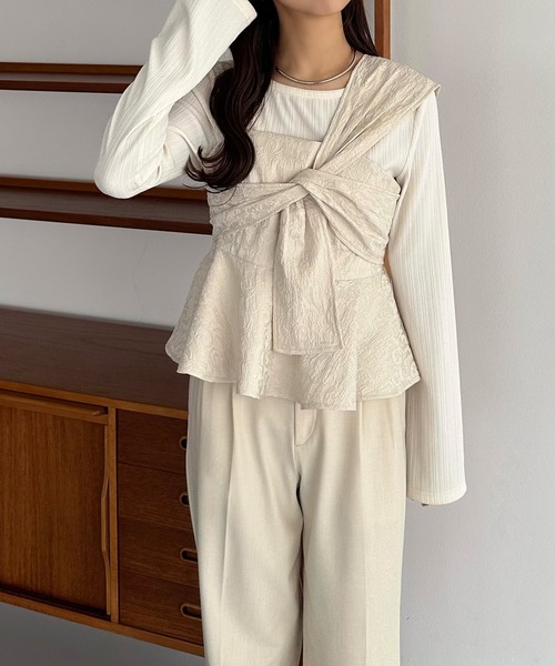 callautia(カラウティア)の「アシメショルダージャガードキャミビスチェ(ベスト・レディース・ベージュ/ブラック/ブラウン/ホワイト/ピンク/ライトブルー・LARGE/MEDIUM/SMALL/X-LARGE)」の11枚目の写真