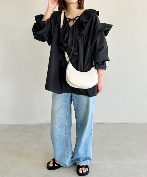 MYMOOD.（マイムード）の「2WAY PUハーフムーンバッグ（ハンドバッグ・レディース・ブラック/アイボリー・FREE）」の18枚目の写真