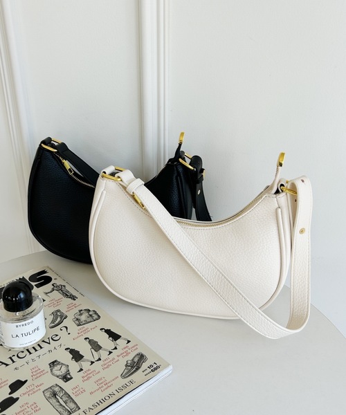 MYMOOD.（マイムード）の「2WAY PUハーフムーンバッグ（ハンドバッグ・レディース・ブラック/アイボリー・FREE）」の14枚目の写真