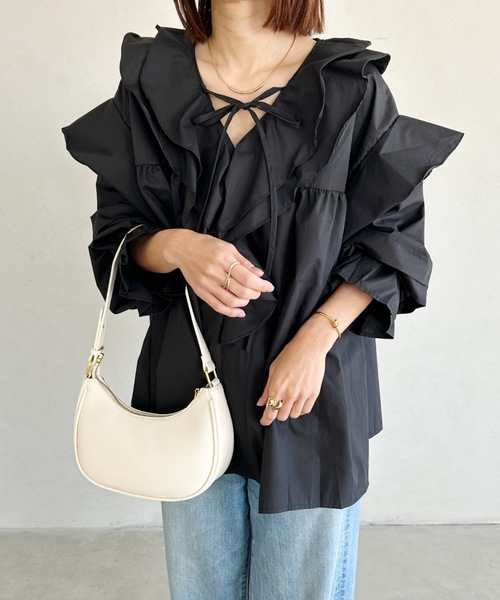 MYMOOD.（マイムード）の「2WAY PUハーフムーンバッグ（ハンドバッグ・レディース・ブラック/アイボリー・FREE）」の6枚目の写真