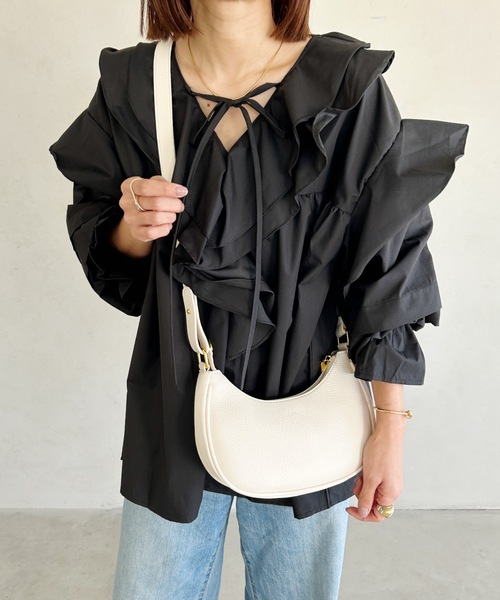 MYMOOD.（マイムード）の「2WAY PUハーフムーンバッグ（ハンドバッグ・レディース・ブラック/アイボリー・FREE）」の22枚目の写真