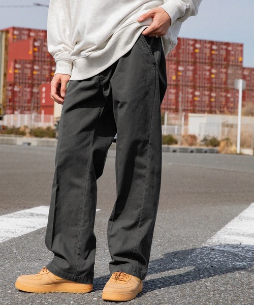 Dickies(ディッキーズ)の「Dickies/ディッキーズ ユーズド加工オーバーダイワイドチノパンツ(チノパンツ・メンズ・ベージュ/ブラック/ライトブルー/オフホワイト・M/L/XL)」の11枚目の写真