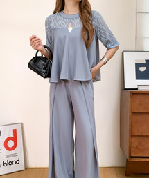 emi+（エミプラス）の「シアージャガード切替フレアブラウス＋タックワイドパンツセットアップ（セットアップ）」