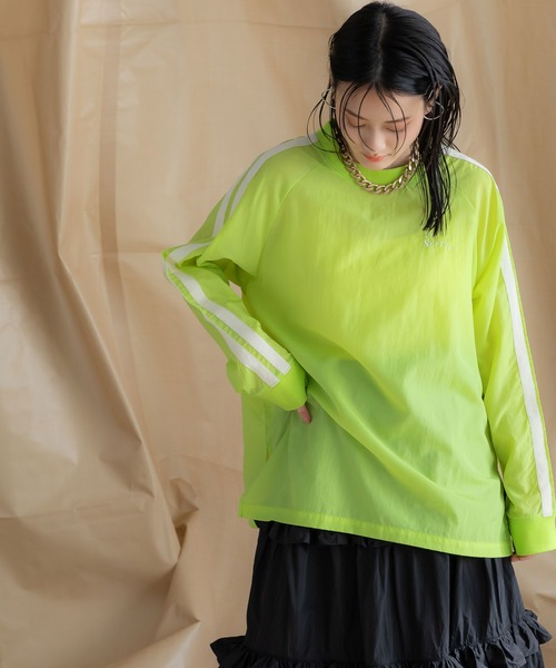 bohmal(ボマール)の「スリーブラインナイロンロンT(Tシャツ/カットソー・レディース・ブラック/ライム/ホワイト・FREE)」の7枚目の写真