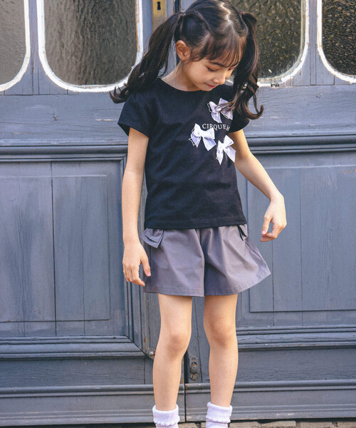 BeBe(ベベ)の「オーガンジーリボンモノトーンTシャツ(90~150cm)(Tシャツ/カットソー・キッズ・ブラック/ホワイト・90cm/110cm/100cm/120cm/130cm/140cm/150cm)」の14枚目の写真