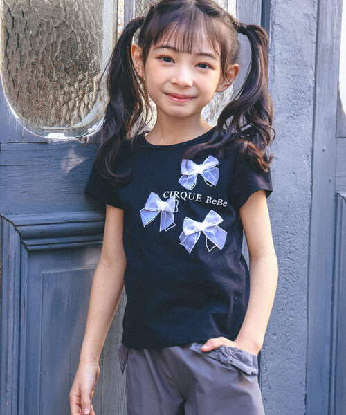 BeBe(ベベ)の「オーガンジーリボンモノトーンTシャツ(90~150cm)(Tシャツ/カットソー・キッズ・ブラック/ホワイト・90cm/110cm/100cm/120cm/130cm/140cm/150cm)」の15枚目の写真