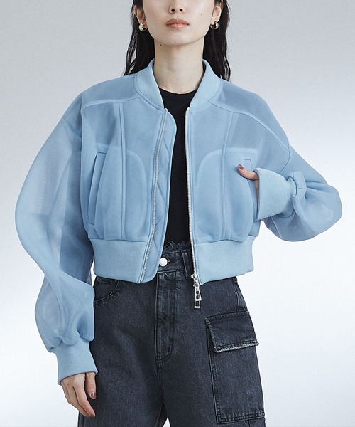 UNITED TOKYO（ユナイテッドトウキョウ）の「シアーブルゾン｜ウォッシャブル（ブルゾン・レディース・ライトブルー/ブラック/アイボリー・FREE）」の3枚目の写真
