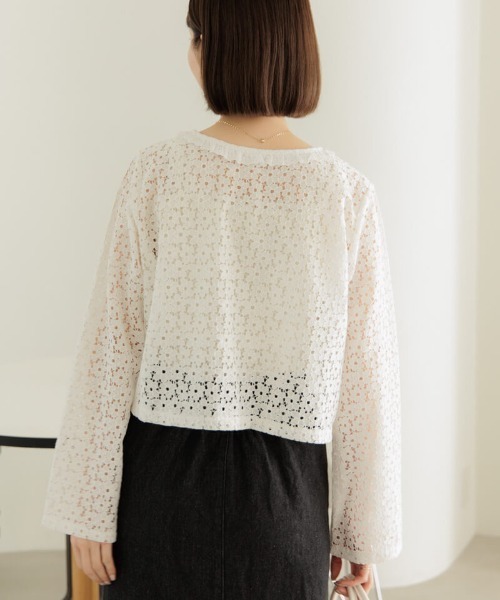 flower（フラワー）の「レーシーブルームブラウス（シャツ/ブラウス・レディース・ホワイト/ブラック・FREE）」の5枚目の写真