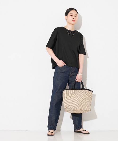 collex(コレックス)の「【接触冷感・UVカット】コンパクトクールTシャツ(Tシャツ/カットソー・レディース・ライトブルー/ブラック/オレンジ系その他/チャコールグレー/ホワイト/グレイッシュベージュ/イエロー・フリー)」の11枚目の写真