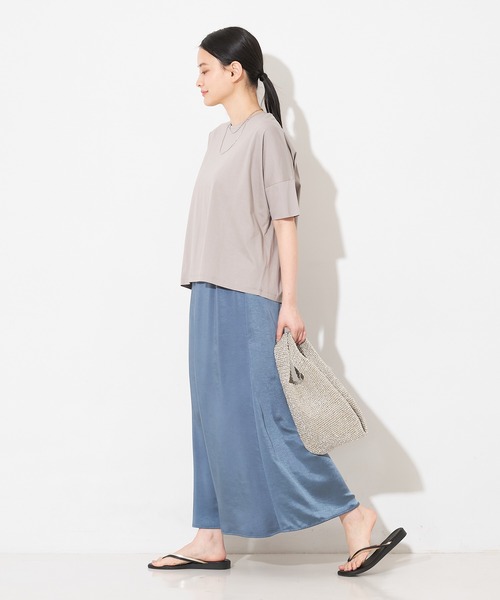 collex(コレックス)の「【接触冷感・UVカット】コンパクトクールTシャツ(Tシャツ/カットソー・レディース・ライトブルー/ブラック/オレンジ系その他/チャコールグレー/ホワイト/グレイッシュベージュ/イエロー・フリー)」の13枚目の写真