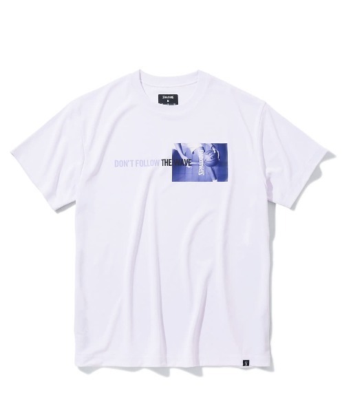 SPALDING（スポルディング）の「【SPALDING/スポルディング】Tシャツ フォト ドント フォロー ザ ウエーブ/半袖吸水速乾UVカットTシャツ（Tシャツ/カットソー・メンズ・ホワイト/ブラック・MEDIUM/X-LARGE/LARGE/SMALL）」の3枚目の写真