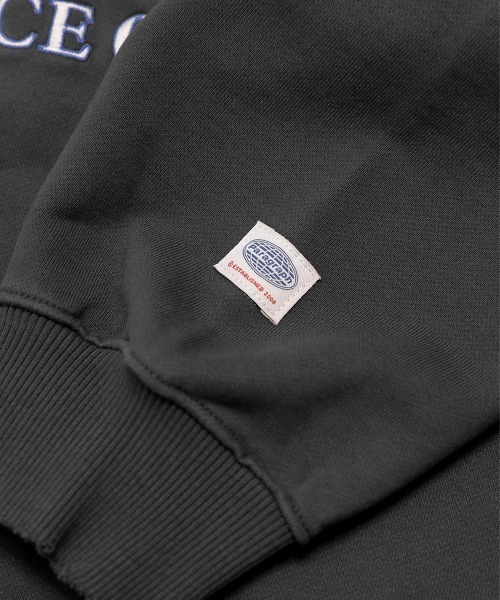 Paragraph（パラグラフ）の「A'GEM/9 × .kom 『Paragraph/パラグラフ』 MASTERPIECE SATIN CREW/マスターピーススウェットシャツ（スウェット・メンズ・チャコールグレー/ライトグレー・FREE）」の5枚目の写真