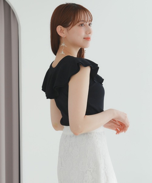 ASTORIA ODIER(アストリアオディール)の「ラッフルクリアボタンニット(ニット/セーター・レディース・ホワイト/ブラック/ピンクベージュ/ワイン・MEDIUM)」の18枚目の写真