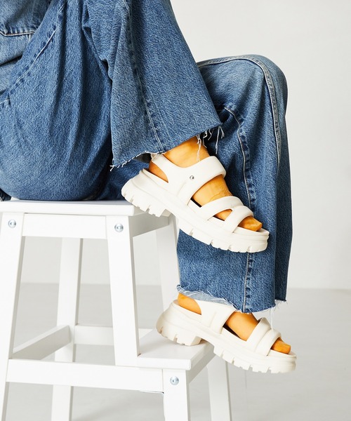 国内発送・関送込★ TOD'S トッズ 厚底サンダル 厚底 TOD'S(トッズ) サンダル・ミュール(レディース) - 海外通販