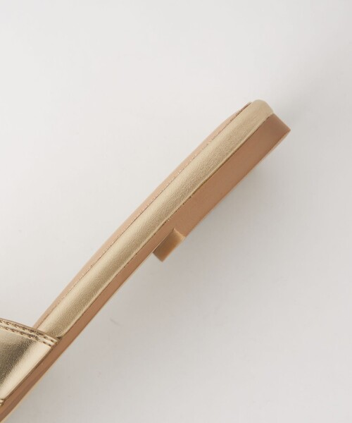 green label relaxing（グリーンレーベルリラクシング）の「クロス フラット サンダル（サンダル・レディース・ブラック/ブラウン/ゴールド・S/M/L）」の19枚目の写真