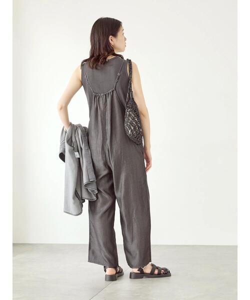 Samansa Mos2 blue（サマンサモスモスブルー）の「【接触冷感】クールデニムサロペット（デニムパンツ・レディース・ネイビー/ブラック/ブルー・F）」の12枚目の写真