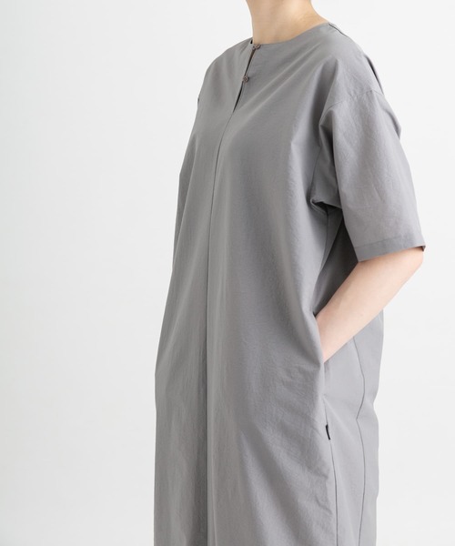 EKAL（エカル）の「『通気性/速乾』EASY BREEZY ONE-PIECE（ワンピース・レディース・ブルー/グレー/ブラック・ONE）」の11枚目の写真