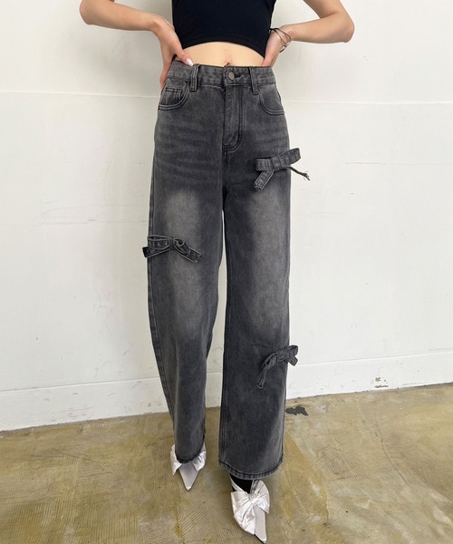 Jewelobe（ジュエローブ）の「3リボンワイドデニムパンツ（デニムパンツ・レディース・ブルー/サックスブルー/ブラック・S/M）」の2枚目の写真