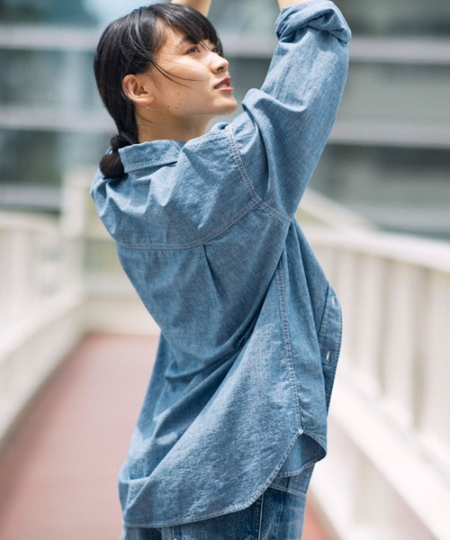 BABYLONE（バビロン）の「ダンガリーシャツ（シャツ/ブラウス・レディース・インディゴブルー・フリー）」の20枚目の写真