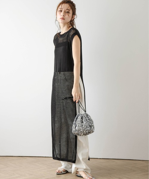 AMELY(エミリー)の「メッシュニットロングジレ(ベスト・レディース・ブラック/ベージュ/ブラウン/グリーン・フリー)」の10枚目の写真