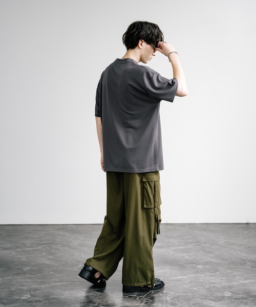 Rocky Monroe(ロッキーモンロー)の「マルチアイコンプリントオーバーサイズ半袖Tシャツ(Tシャツ/カットソー・メンズ・ミント/チャコール/ホワイト/ホワイト系/グレイッシュベージュ/チャコールグレー・M/L)」の22枚目の写真