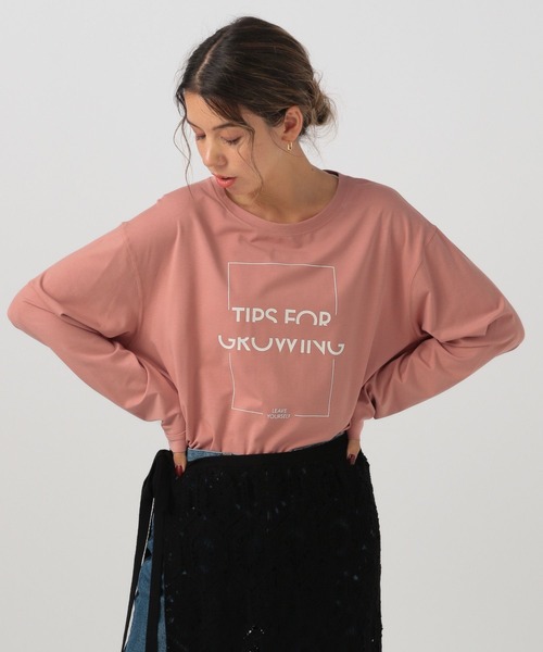 BAYFLOW（ベイフロー）の「[シルキータッチ素材]アソートロゴプリントロンT（Tシャツ/カットソー・レディース・オフホワイト/チャコール/ピンク/グレイッシュベージュ・SMALL/MEDIUM）」の12枚目の写真