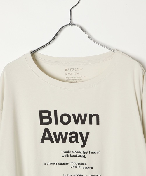 BAYFLOW（ベイフロー）の「[シルキータッチ素材]アソートロゴプリントロンT（Tシャツ/カットソー・レディース・オフホワイト/チャコール/ピンク/グレイッシュベージュ・SMALL/MEDIUM）」の18枚目の写真