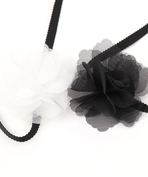 mysty woman（ミスティウーマン）の「フラワーリボンチョーカー 138295（チョーカー・レディース・オフホワイト/ブラック・FREE）」の5枚目の写真
