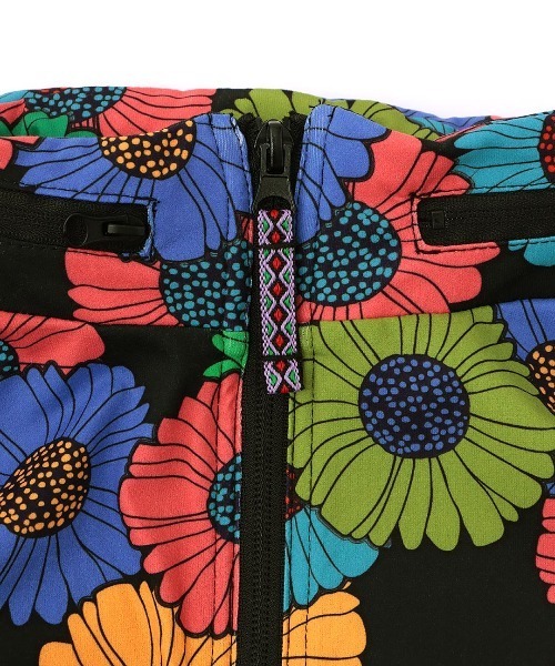 チチカカ（チチカカ）の「収納フード付きロングジャケット（ブルゾン・レディース・ベージュ/その他1/ブラック・FREE）」の22枚目の写真