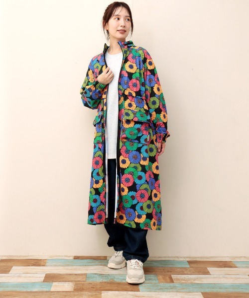 チチカカ（チチカカ）の「収納フード付きロングジャケット（ブルゾン・レディース・ベージュ/その他1/ブラック・FREE）」の8枚目の写真