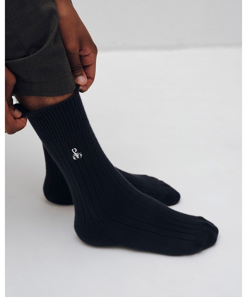 SOPHNET.(ソフネット)の「RIBBED SOCKS(ソックス/靴下・メンズ・ホワイト/ブラック/ネイビー・MEDIUM/LARGE)」の7枚目の写真