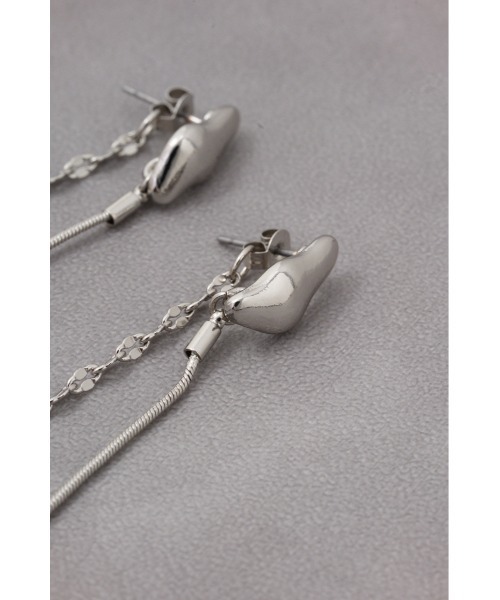 AZUL by moussy（アズールバイマウジー）の「ミックスチェーンスウィングデザインピアス（ピアス（両耳用）・レディース・ゴールド系その他/シルバー・FREE）」の11枚目の写真