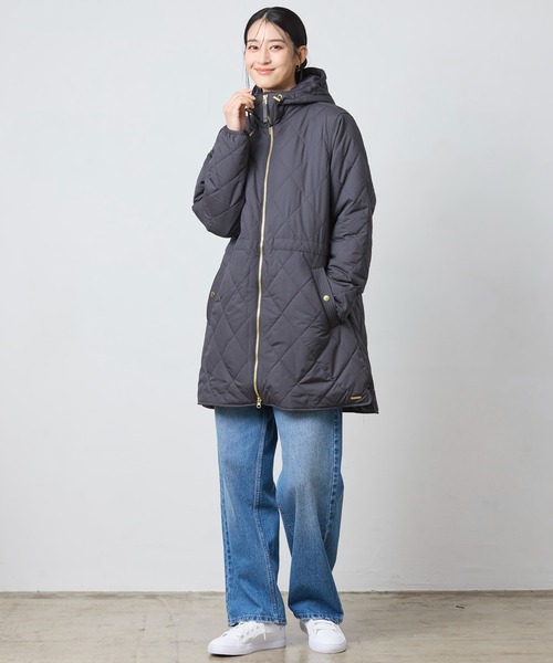 L.L.Bean(エルエルビーン)の「ビーンズ・コージー・キルト・コート 米国フィット・プチ(その他アウター・レディース・ネイビー/グリーン・LARGE/SMALL/MEDIUM)」の10枚目の写真