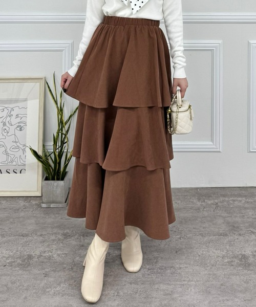 clear（クリア）の「ピーチ起毛3段ティアードロングスカート [低身長用サイズ有 ボリューム感 カジュアルにも]≪再入荷≫（スカート・レディース・チャコールグレー/レッド/アイボリー/キャメル・F/XS）」の4枚目の写真