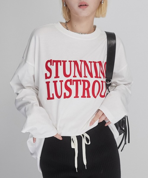 ENVYM（アンビー）の「【ZOZOTOWN限定カラー】プリント ロゴ オーバー サイズ ロンT（Tシャツ/カットソー・レディース・グリーン/ホワイト系その他/ブラック/ホワイト/チャコールグレー・FREE）」の2枚目の写真