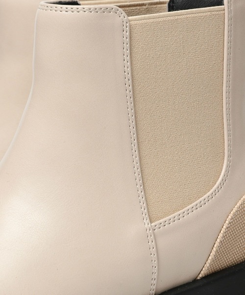 niko and...(ニコアンド)の「オリジナル切り替えサイドゴアブーツ(ブーツ・レディース・アイボリー/ブラウン/ブラック・SMALL/MEDIUM/LARGE)」の10枚目の写真