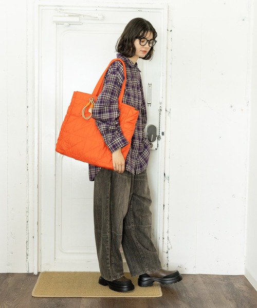 niko and...(ニコアンド)の「オリジナル切り替えサイドゴアブーツ(ブーツ・レディース・アイボリー/ブラウン/ブラック・SMALL/MEDIUM/LARGE)」の15枚目の写真