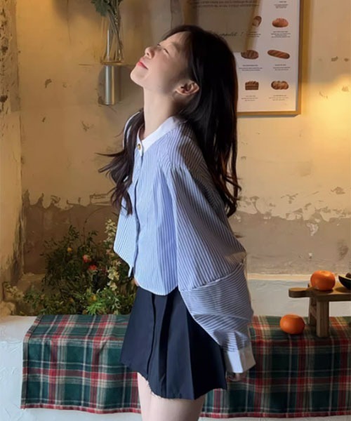 urge:(アージコロン )の「【URGE:】ストライプ ノーカラー シャツ ブラウス(シャツ/ブラウス・レディース・ストライプ・LARGE/MEDIUM/SMALL)」の3枚目の写真