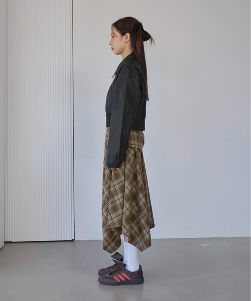 UNE MANSION（ユヌマンション）の「【UNE ORIGINAL】【インサイドウエストゴム仕様】【ローウエスト着用でスタイリッシュに！】レイヤードユニークアンバランスチェックスカート（スカート・レディース・ブラウン/レッド/ネイビー/ブラック/グレー・FREE）」の10枚目の写真