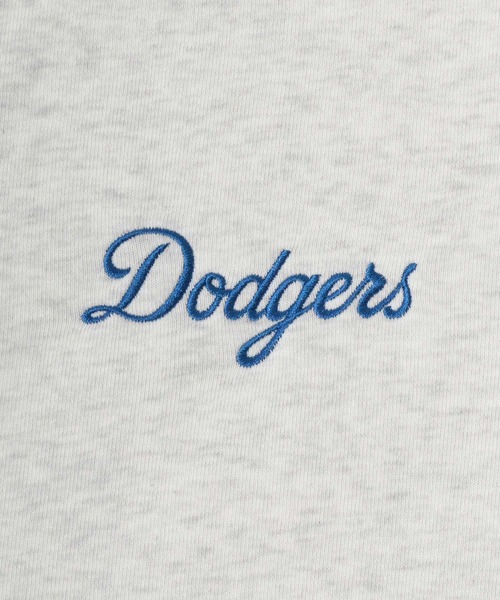 MLB(メジャーリーグベースボール)の「MLB/メジャーリーグベースボール 裏起毛 オーバーサイズ スウェットパーカー フーディー レディース メンズ トレーナー(パーカー・メンズ・オフホワイト/ブラック/オートミール/ネイビー・LL/L/M)」の22枚目の写真