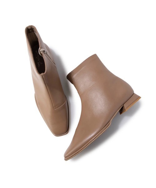 Launa lea(ラウナレア)の「【レイン対応】フラットスクエアトウショートブーツ(R9022)(ブーツ・レディース・ベージュ/ブラック/アイボリー・22.5cm/23.5cm/24.5cm/25.0cm/M/S/L/LL)」の17枚目の写真