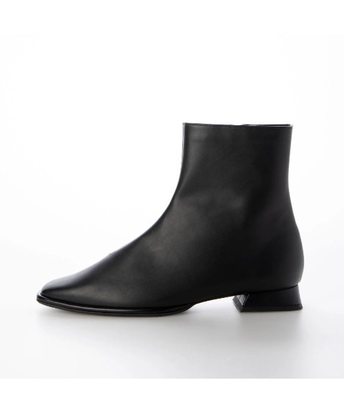 Launa lea(ラウナレア)の「【レイン対応】フラットスクエアトウショートブーツ(R9022)(ブーツ・レディース・ベージュ/ブラック/アイボリー・22.5cm/23.5cm/24.5cm/25.0cm/M/S/L/LL)」の21枚目の写真