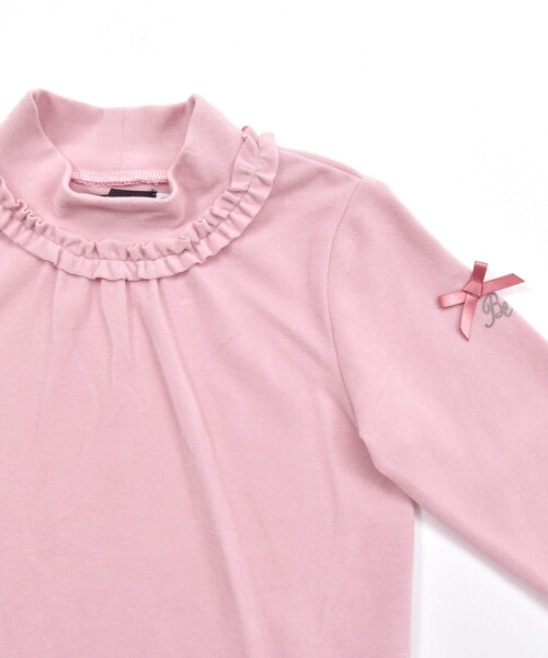 BeBe(ベベ)の「【日本製】ミップスウェードフリルハイネックTシャツ(80~150cm)(Tシャツ/カットソー・キッズ・オフホワイト/ネイビー/ピンク/グレー・120cm/130cm/140cm/90cm/110cm/100cm/80cm/150cm)」の19枚目の写真