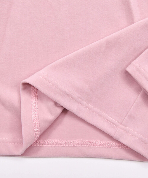 BeBe(ベベ)の「【日本製】ミップスウェードフリルハイネックTシャツ(80~150cm)(Tシャツ/カットソー・キッズ・オフホワイト/ネイビー/ピンク/グレー・120cm/130cm/140cm/90cm/110cm/100cm/80cm/150cm)」の20枚目の写真