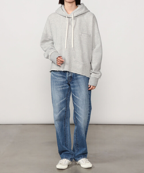 Bshop(ビショップ)の「BRILL | コットン吊り裏毛 ワイドパーカー WOMEN(パーカー・レディース・ライトグレー・F)」の11枚目の写真