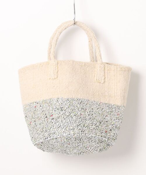 UNBILLION（アンビリオン）の「アフリカンスクエアー AFRICANSQUARE / 羊毛プラサイザルバッグ共手（かごバッグ・レディース・シルバー系1/グレー系その他・FREE）」の5枚目の写真