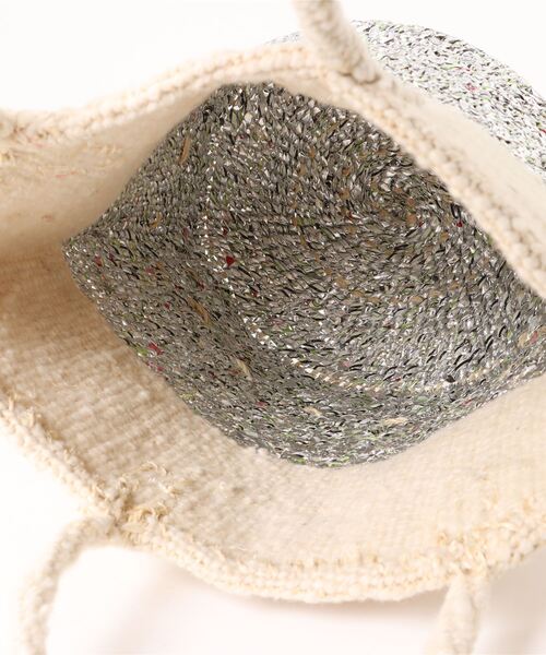 UNBILLION（アンビリオン）の「アフリカンスクエアー AFRICANSQUARE / 羊毛プラサイザルバッグ共手（かごバッグ・レディース・シルバー系1/グレー系その他・FREE）」の7枚目の写真