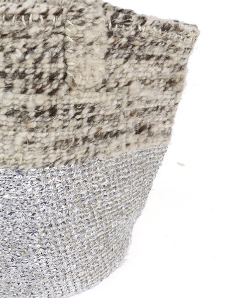 UNBILLION（アンビリオン）の「アフリカンスクエアー AFRICANSQUARE / 羊毛プラサイザルバッグ共手（かごバッグ・レディース・シルバー系1/グレー系その他・FREE）」の3枚目の写真